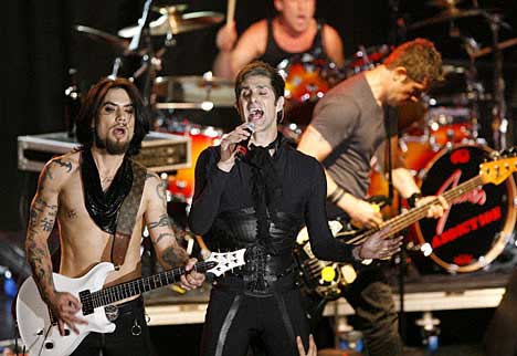 janes addiction jones beach